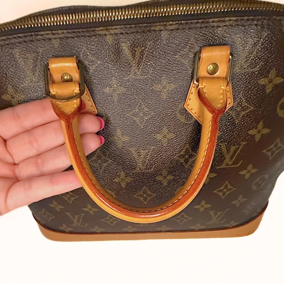 **SOLD** Louis Vuitton Monogram Alma PM - Picture 8 of 16